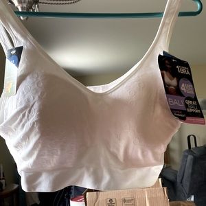 Bali XL Comfort Revolution wirefree bra white